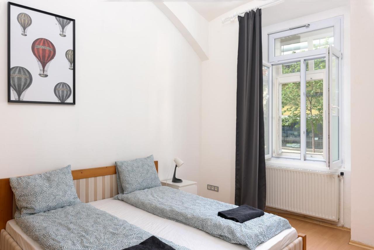 Spacious Apt In Perfect Location For Family 24h Check-in * Wien