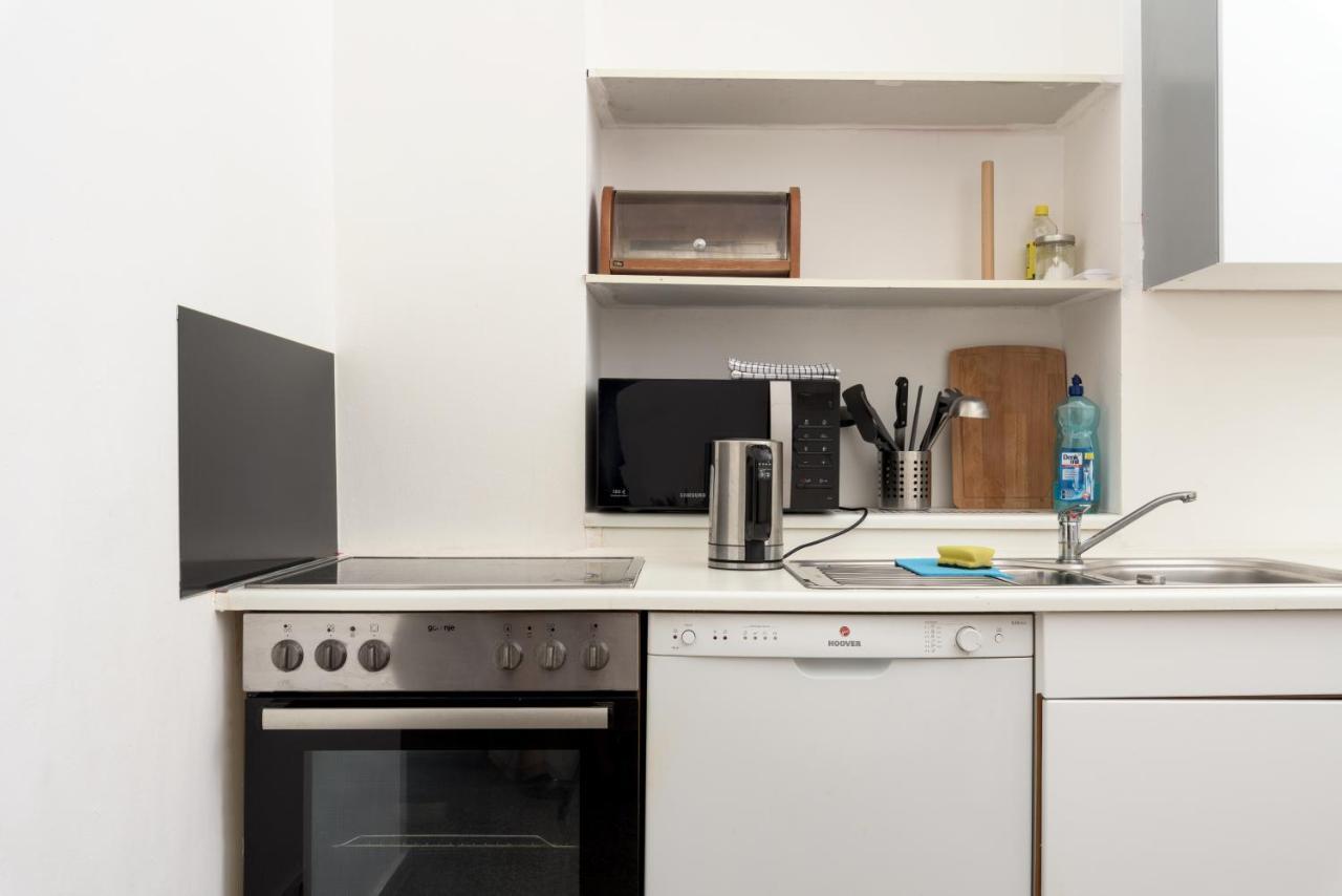Apartment Spacious Apt In Perfect Location For Family 24h Check-in Wien